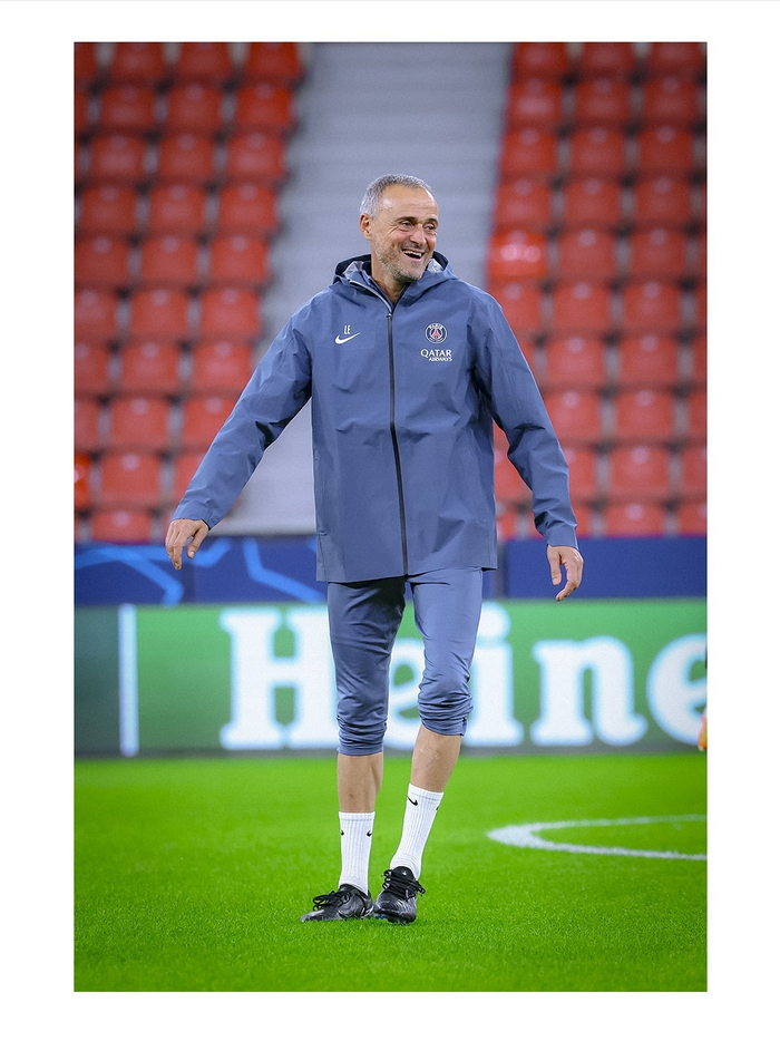 爱游戏-勒沃库森维尔茨个人资料